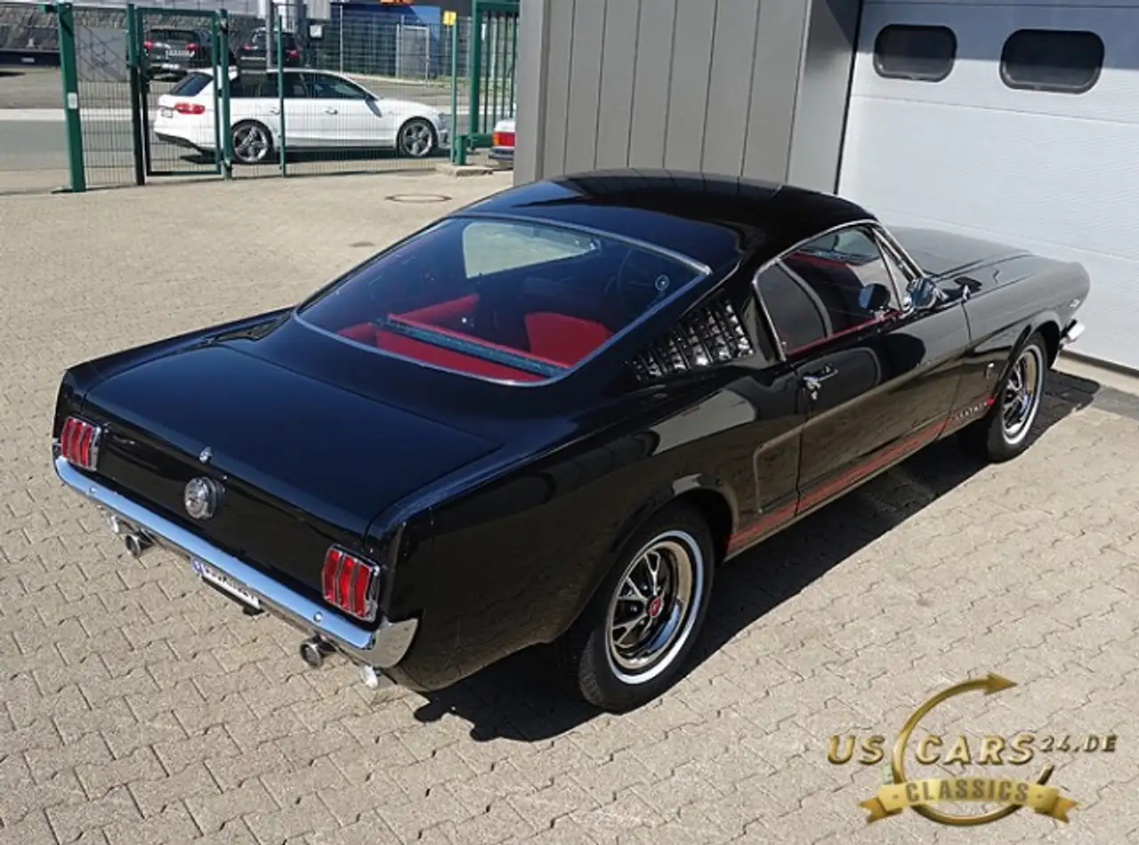 Ford Mustang Fastback GT, 289 V8, Frame-Off Restauration, foto 6