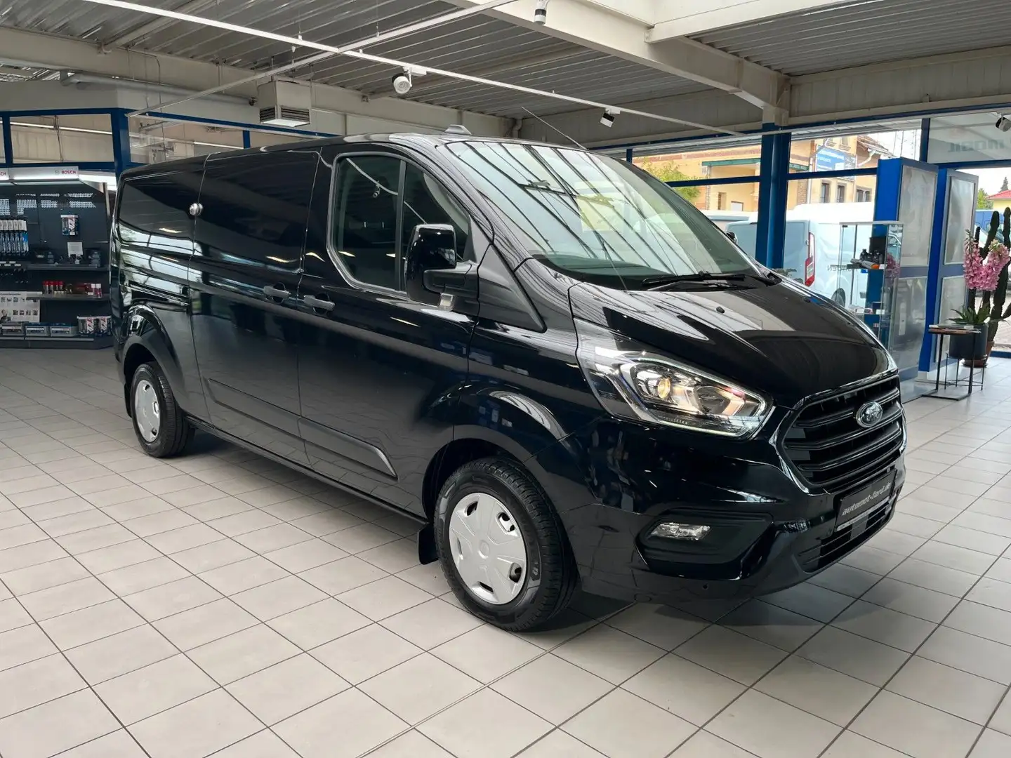 Ford Transit Custom Kasten 300 L2 MHD*Klima*DAB*PDC Fekete - 1