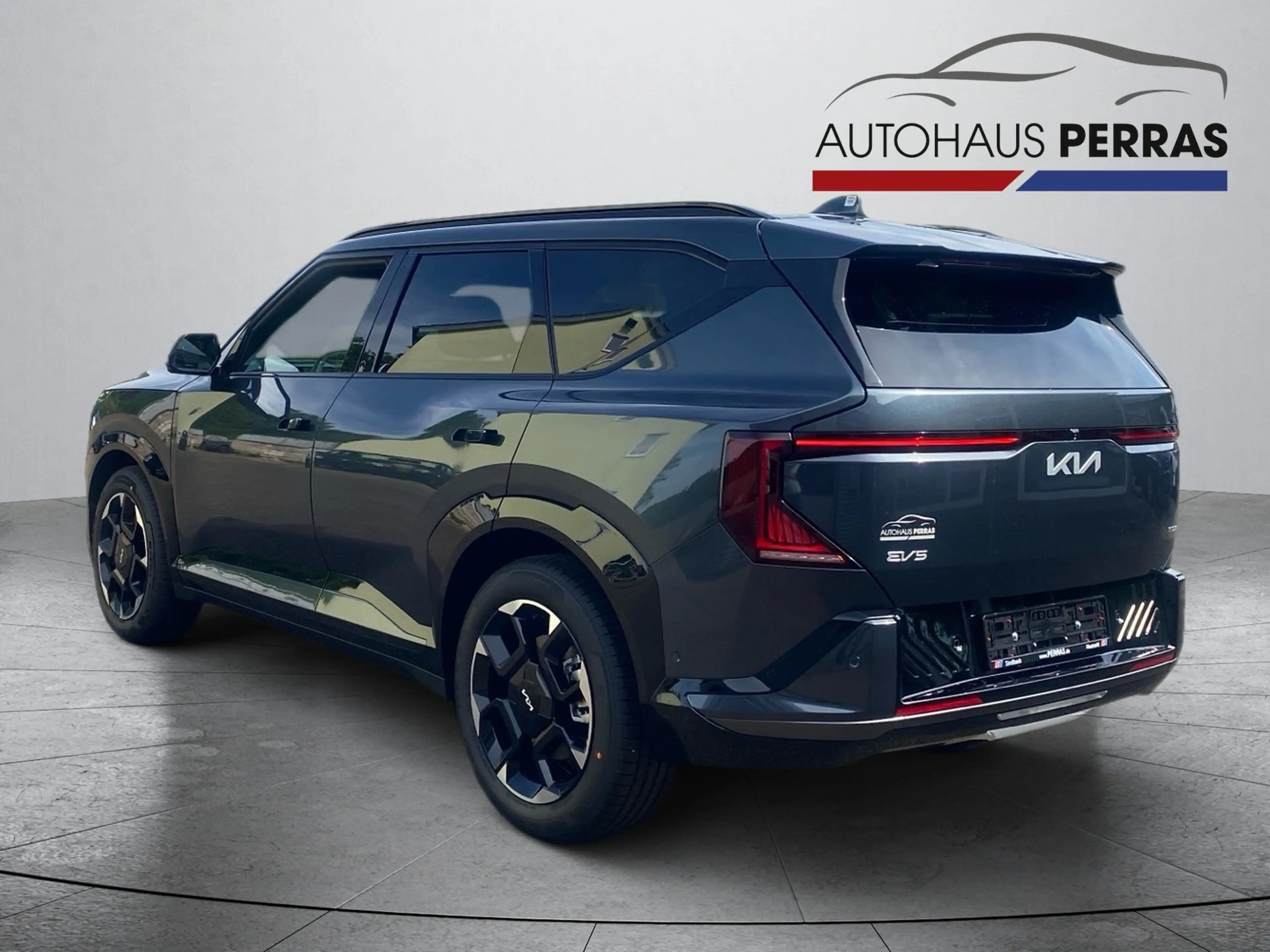 Kia EV5 2WD GTL LAUNCH EDITION Panorama Bel.Sitz+LM+PDC — photo 4