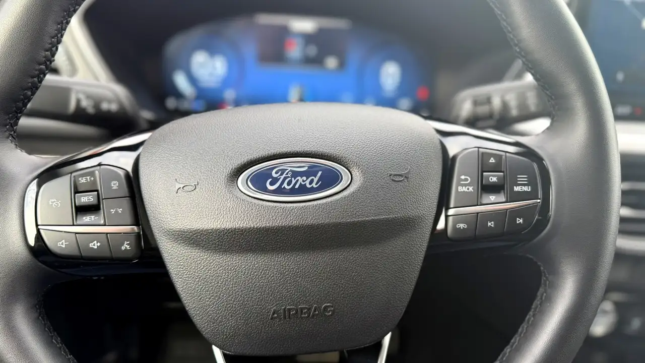 Ford Escape снимка Ford Escape