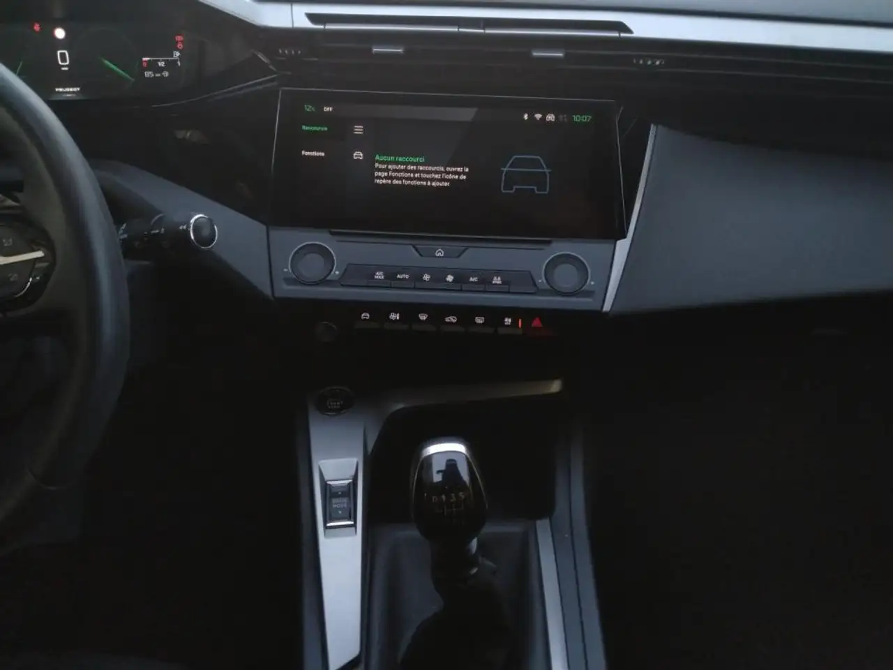 Peugeot 308 308 SW — photo 20