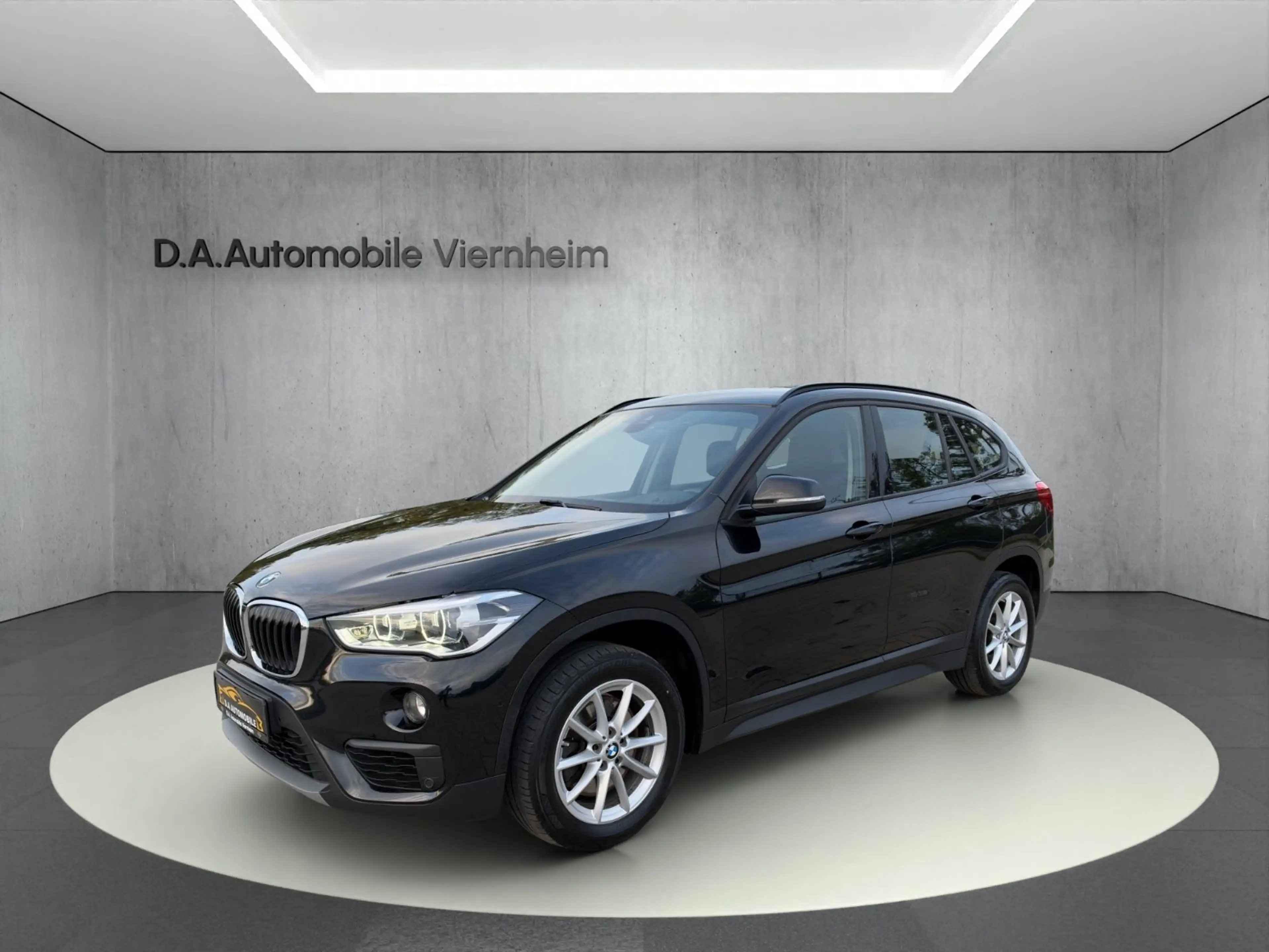 BMW X1 xDrive 20 d Advantage°Automatik°LED^Navi°Eur6