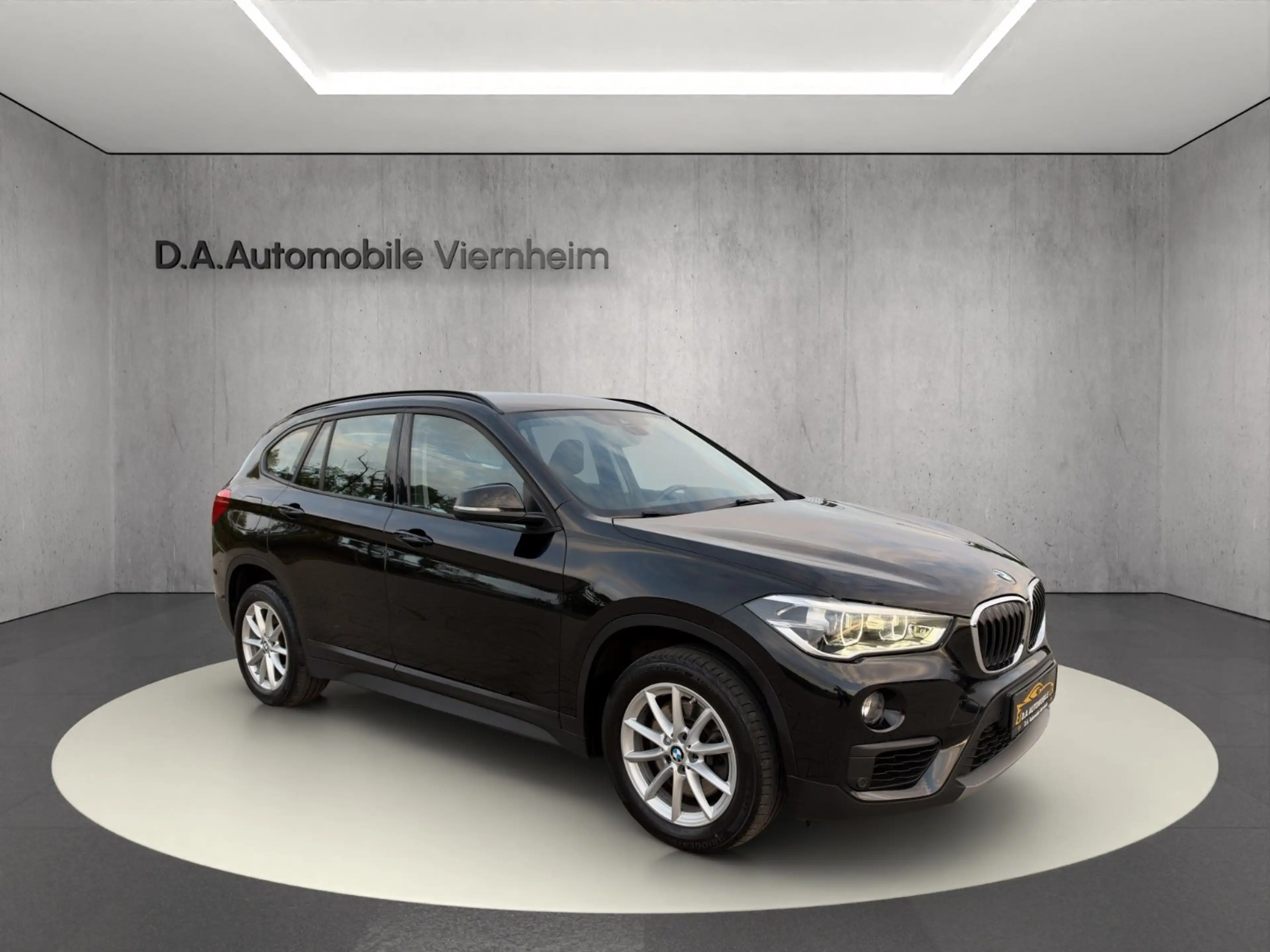 BMW X1 xDrive 20 d Advantage°Automatik°LED^Navi°Eur6 — photo 8