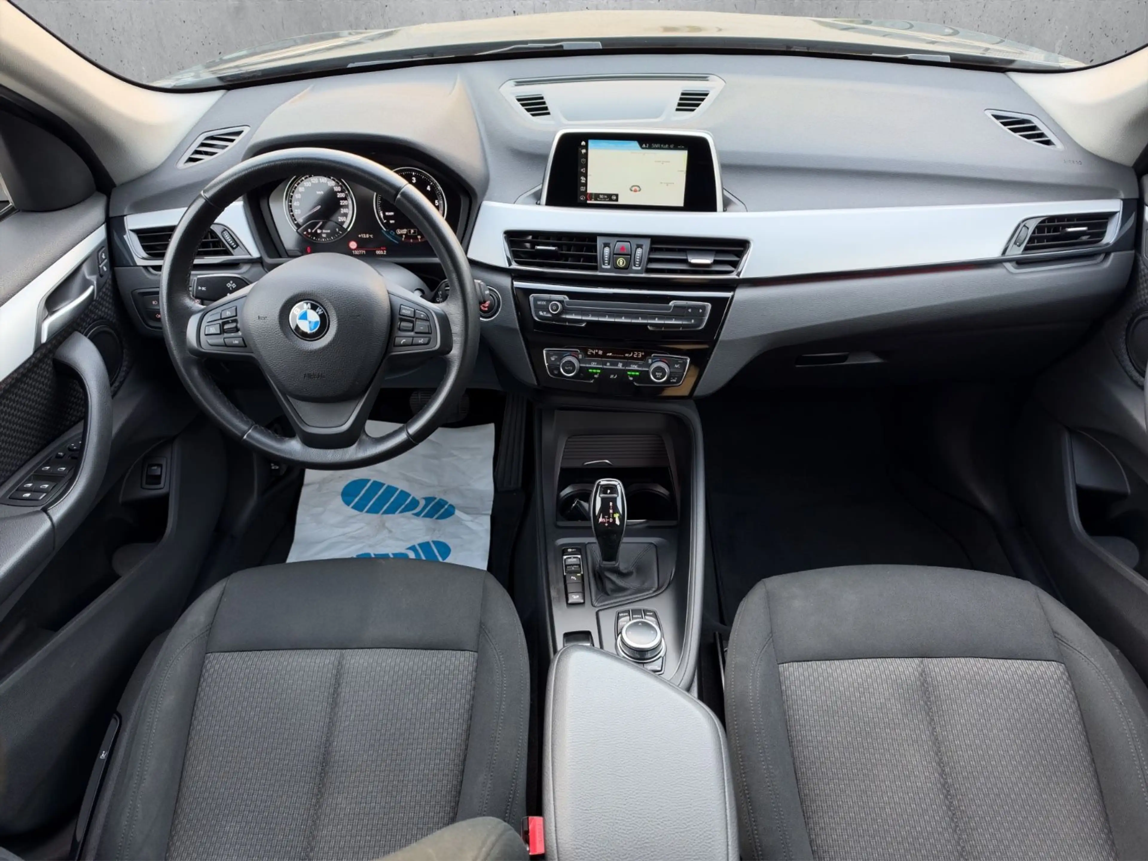 BMW X1 xDrive 20 d Advantage°Automatik°LED^Navi°Eur6 — photo 13