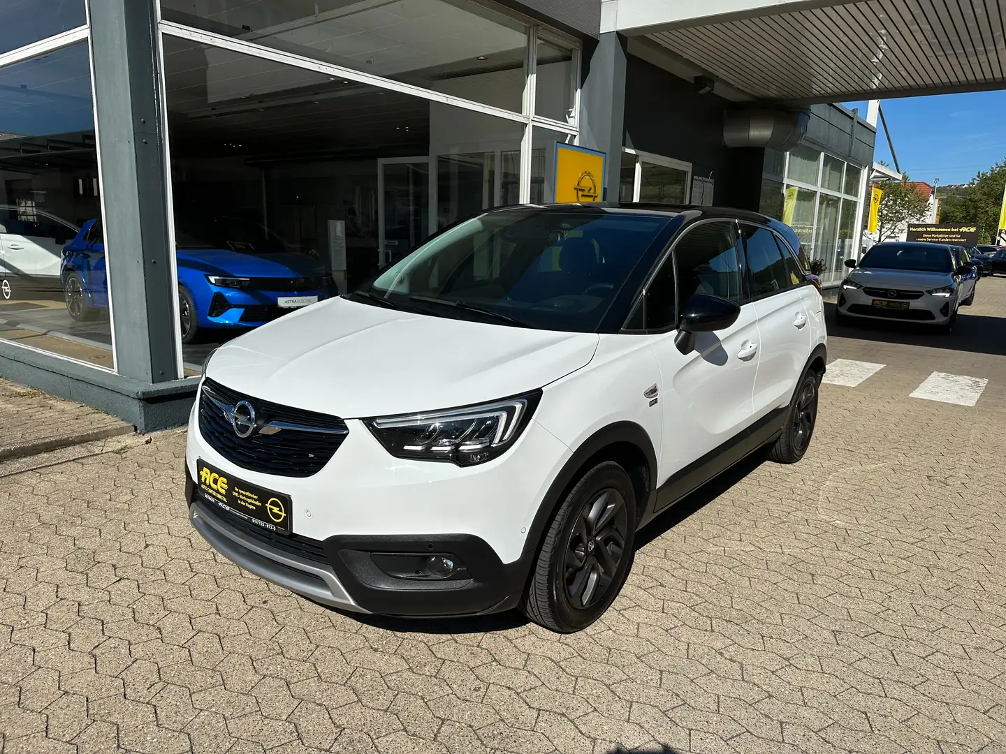 Opel Crossland X 1,2 *Opel 2020*Navi*LED*HEAD-UP*Kamera* Weiß - 1