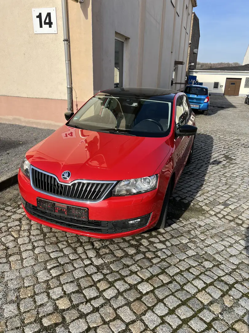 Skoda Rapid/Spaceback Style Plus Rot - 1