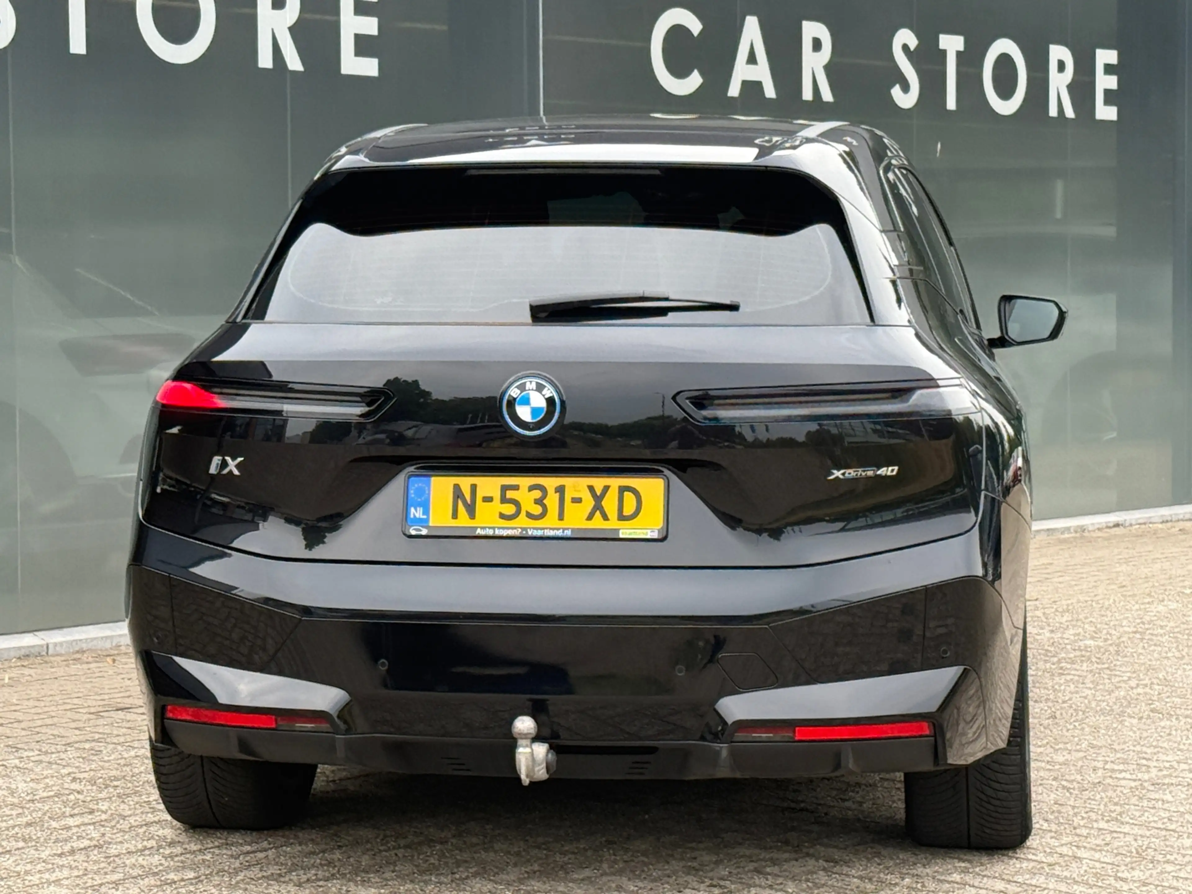 BMW iX XDrive40 High Executive 77 kWh 96% soh PANO|B&W|Tr — photo 6