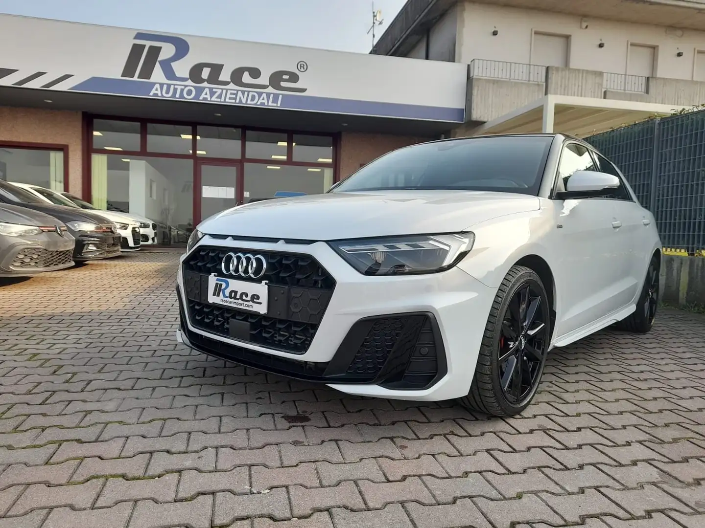 Audi A1 Sportback 40 2.0 tfsi S Line s-tronic 200cv Bianco - 2