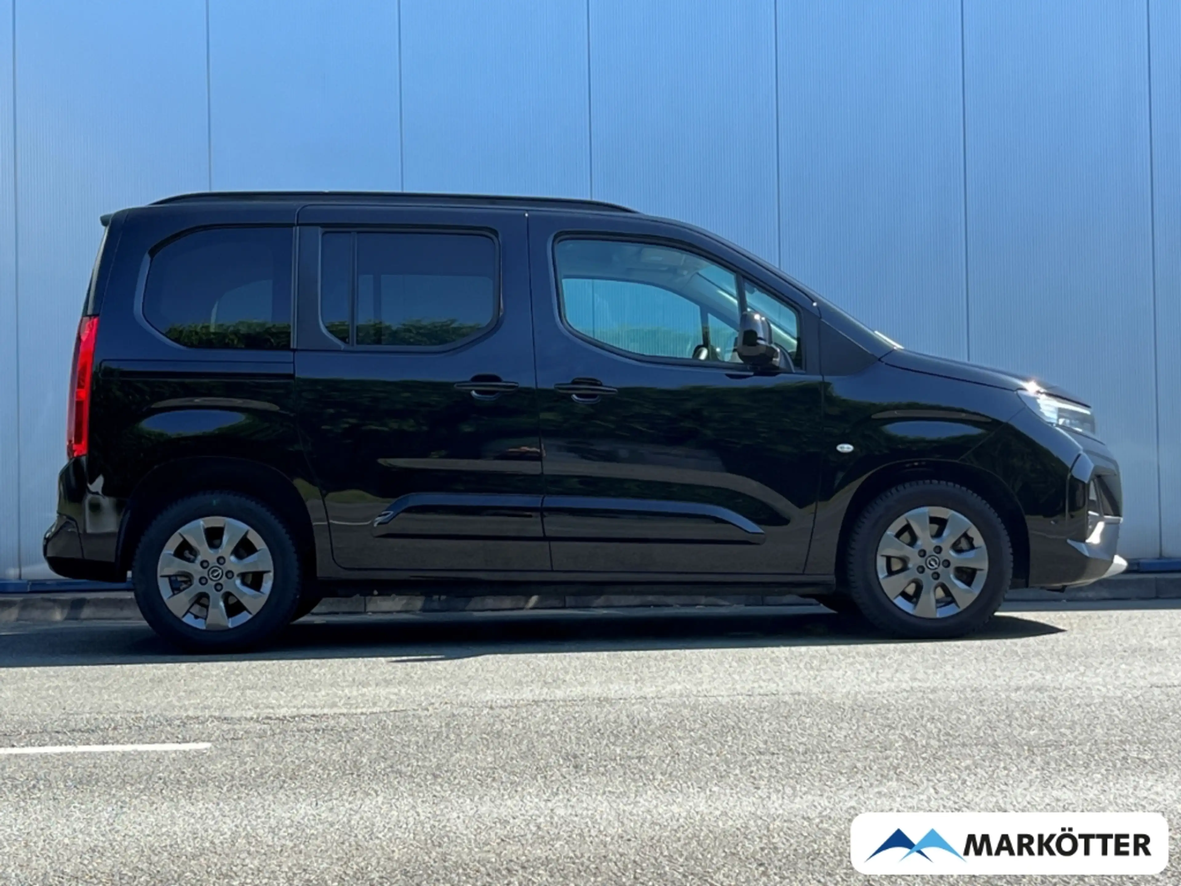 Opel Combo Life 1.5D Ultimate  ACC/SHZ/Totwinkel — photo 3