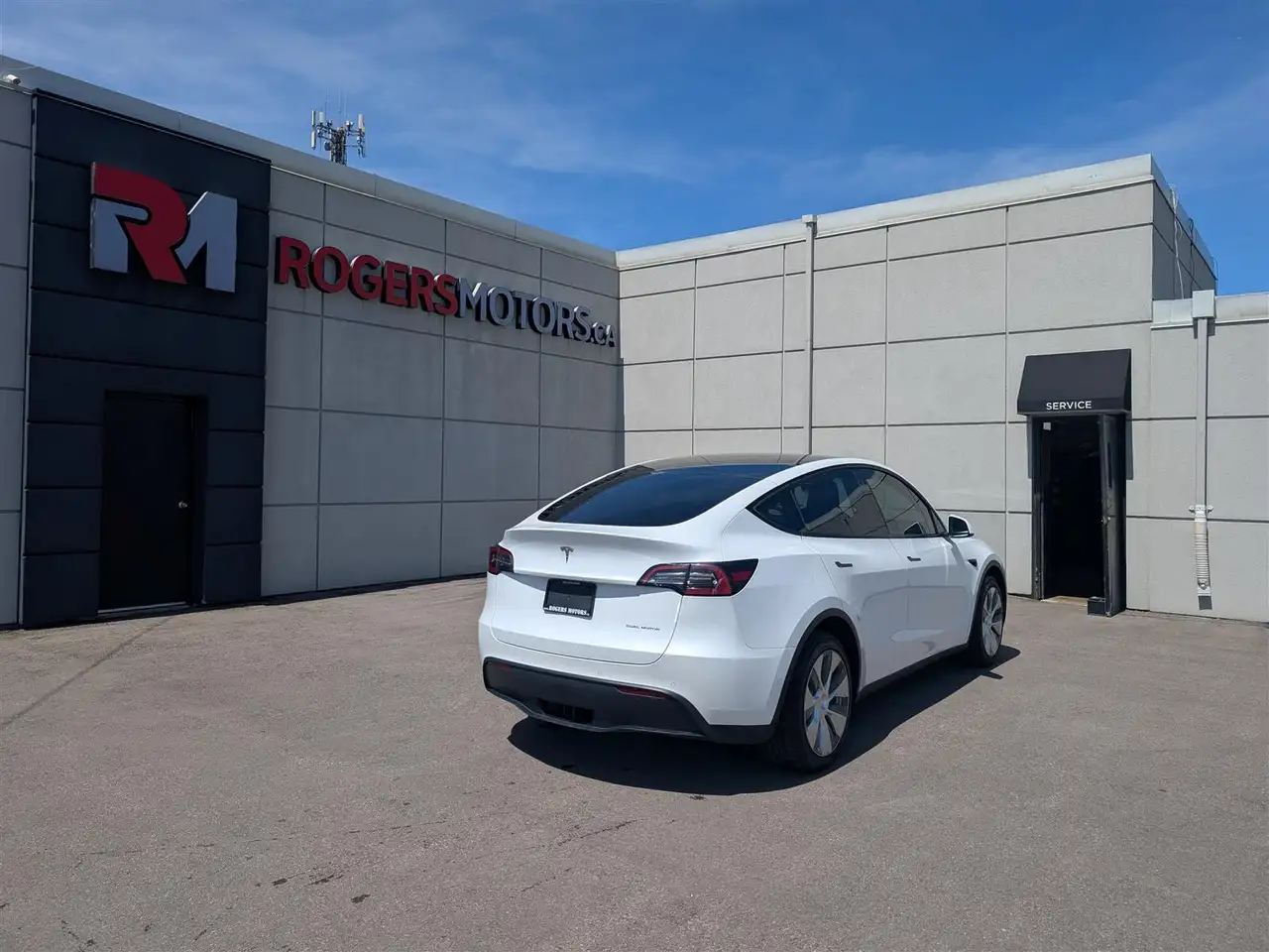 Tesla Model Y fotografie Tesla Model Y