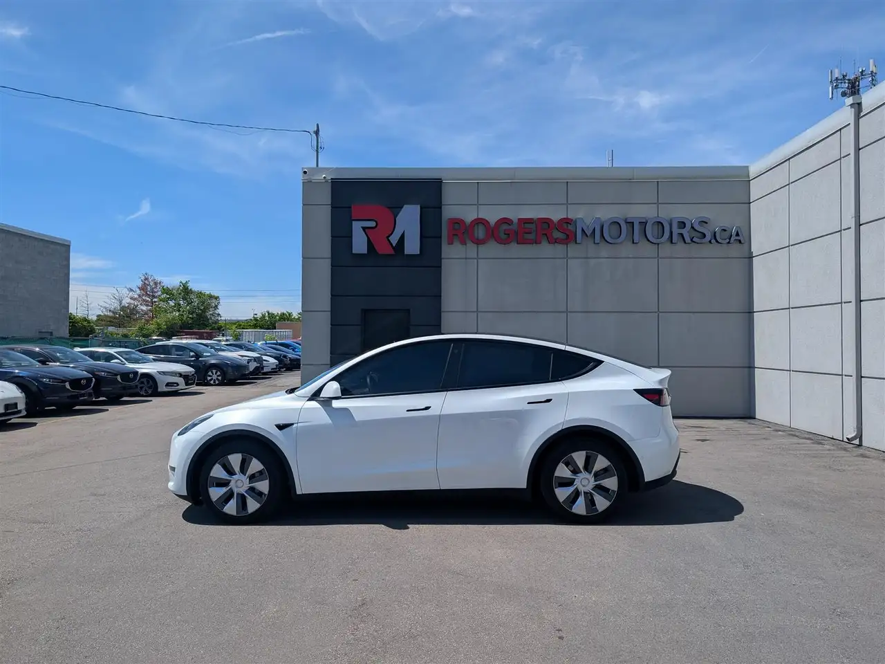 Tesla Model Y fotografie Tesla Model Y