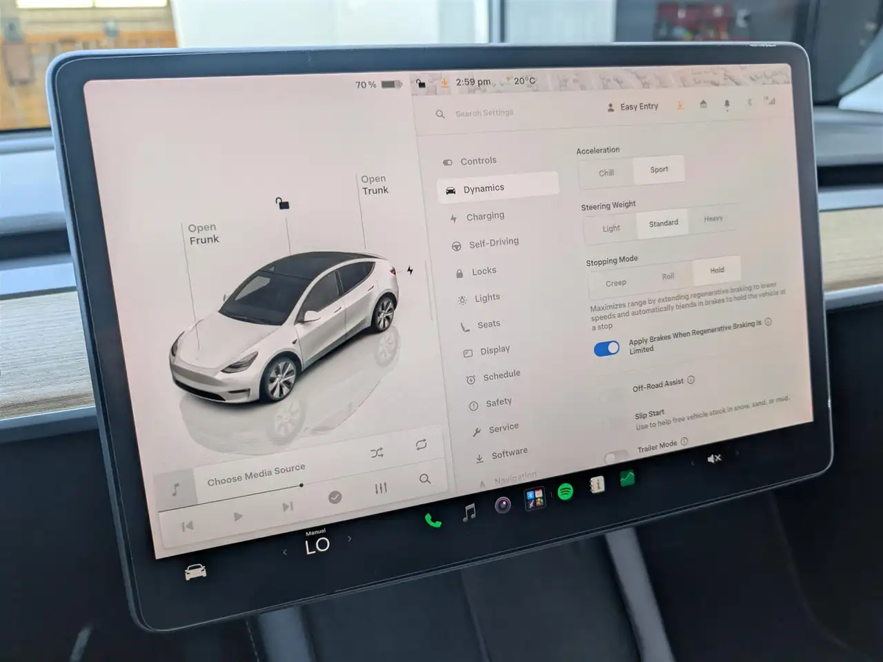 Tesla Model Y fotografie Tesla Model Y