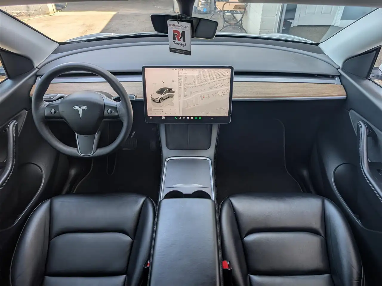 Tesla Model Y fotografie Tesla Model Y
