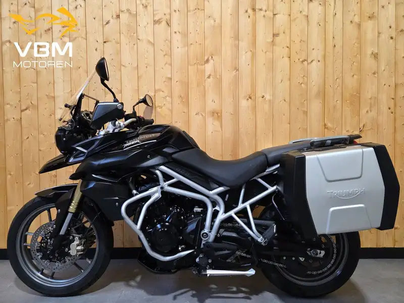 Triumph Tiger 800 - foto 4