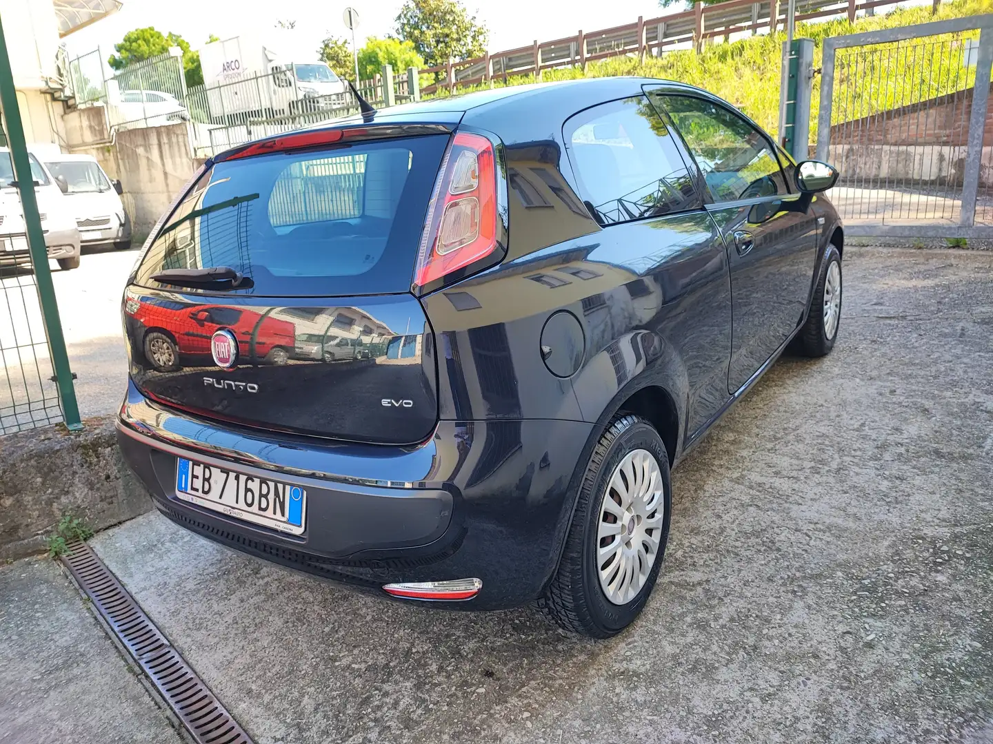 Fiat Punto Evo KM 103.000 Nero - 1