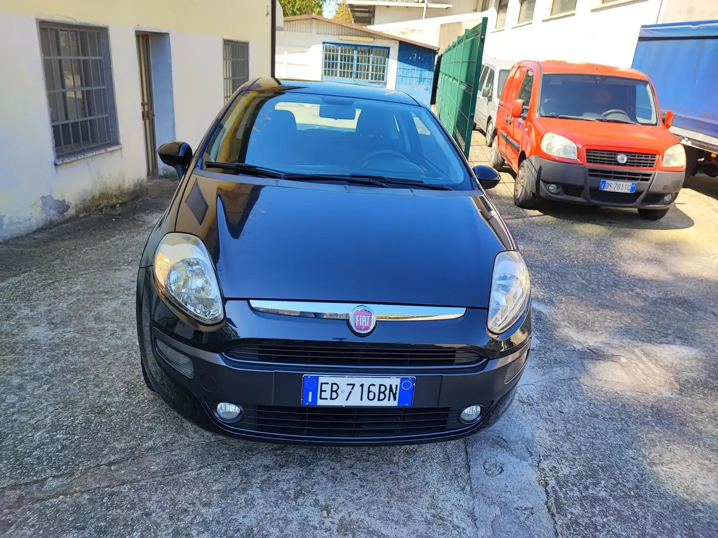 Fiat Punto Evo KM 103.000 Nero - 2