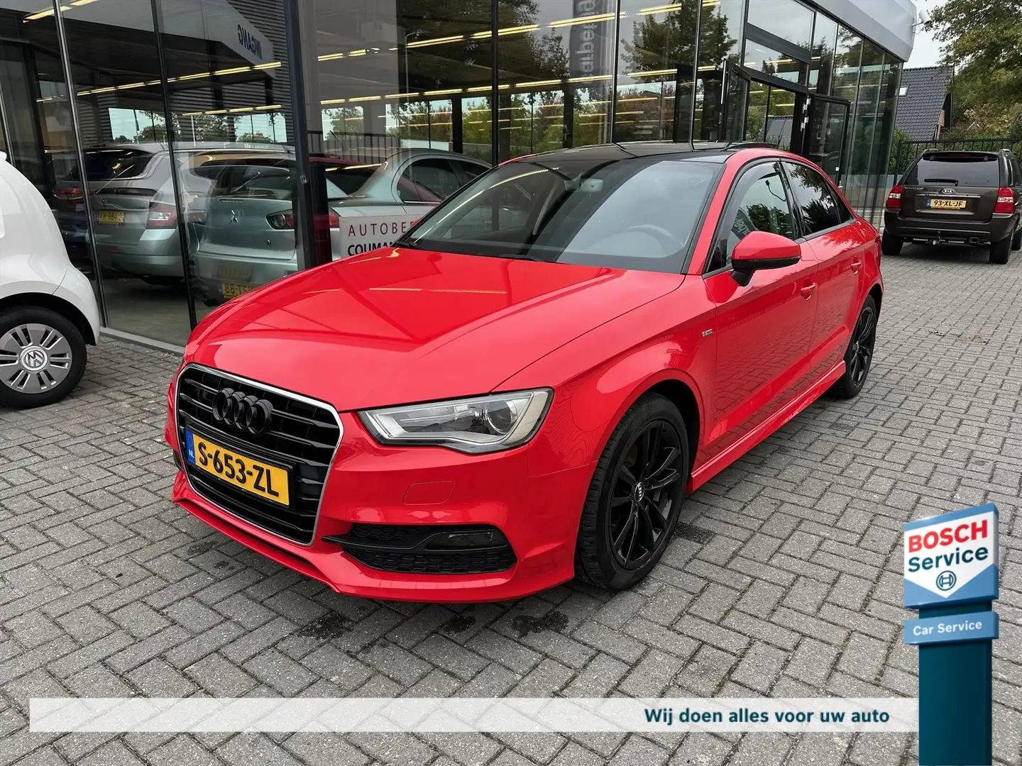 Audi A3 1.4 TFSI SEDAN 150pk S LINE AUTOMAAT Adrenalin Spo Rouge - 1