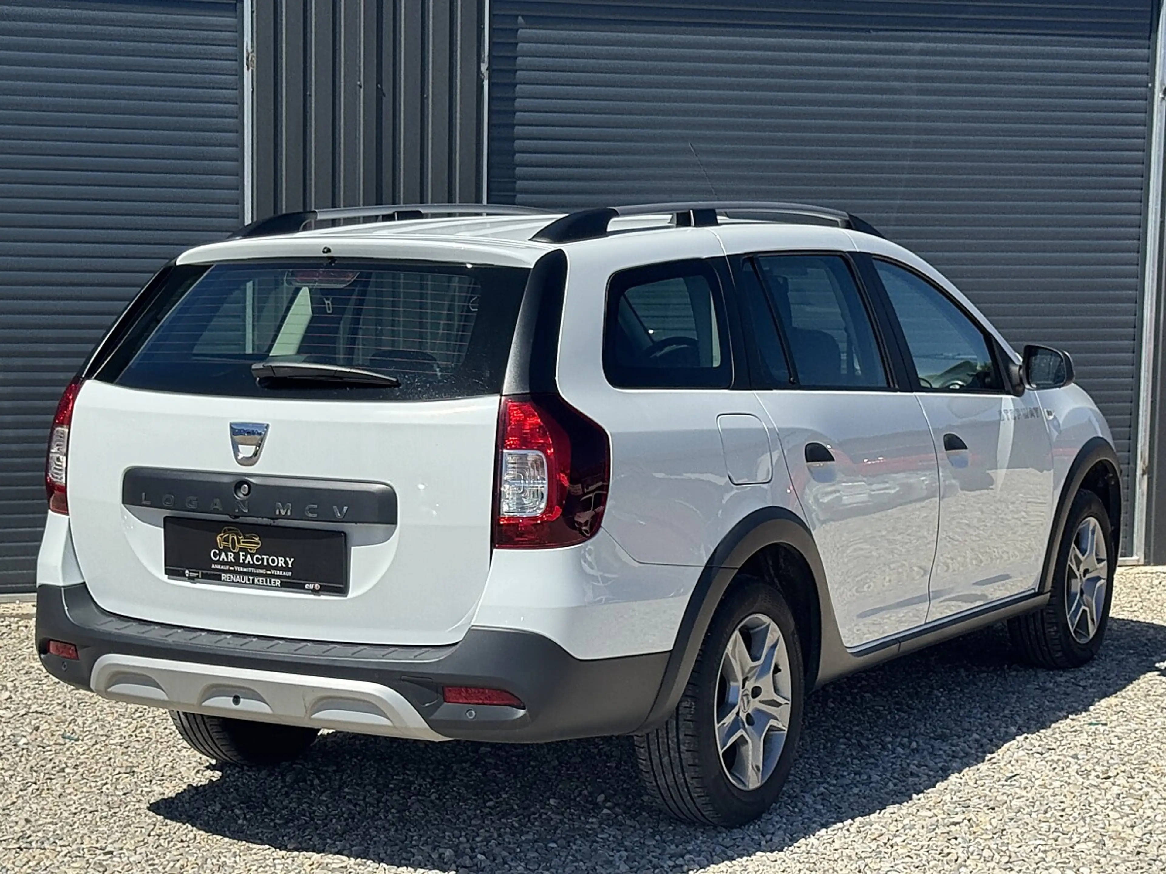 Dacia Logan MCV Stepway TCe 90 Easy-R S&S Automatik — photo 4