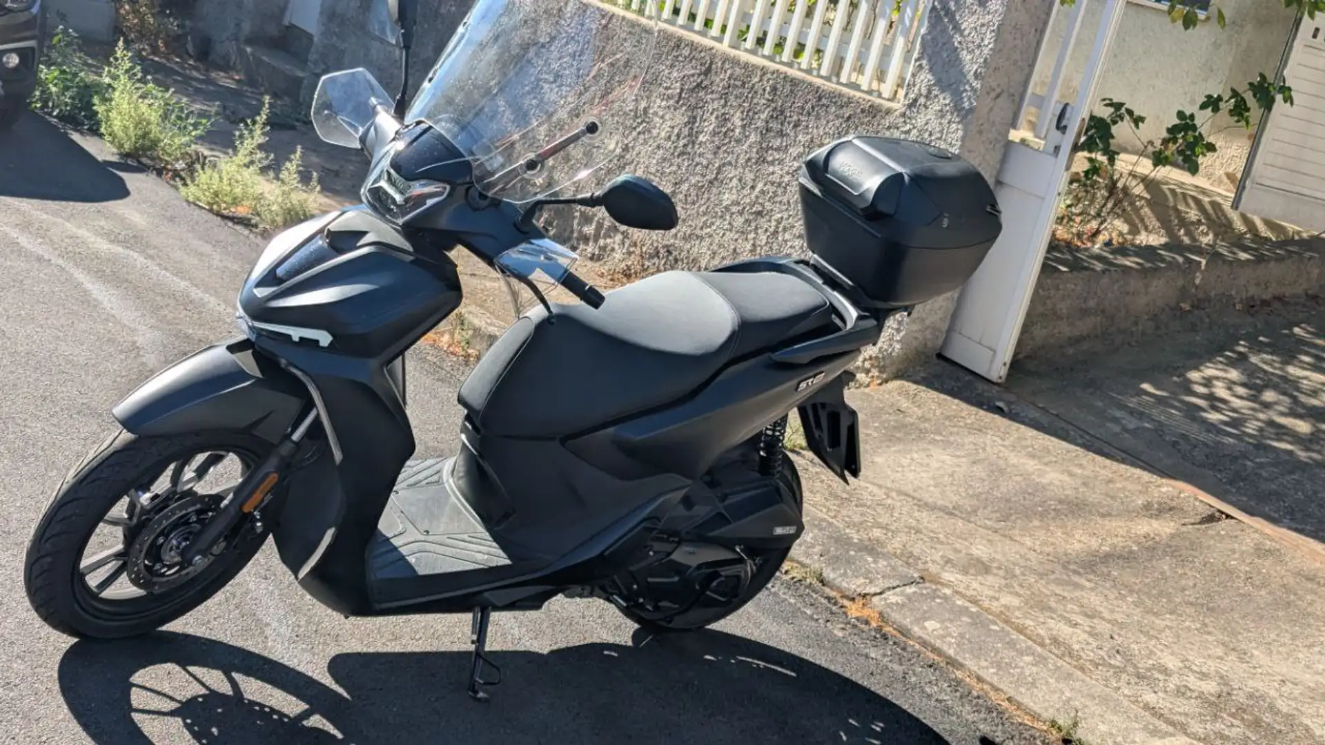 Voge SR16 125 Negro - 2