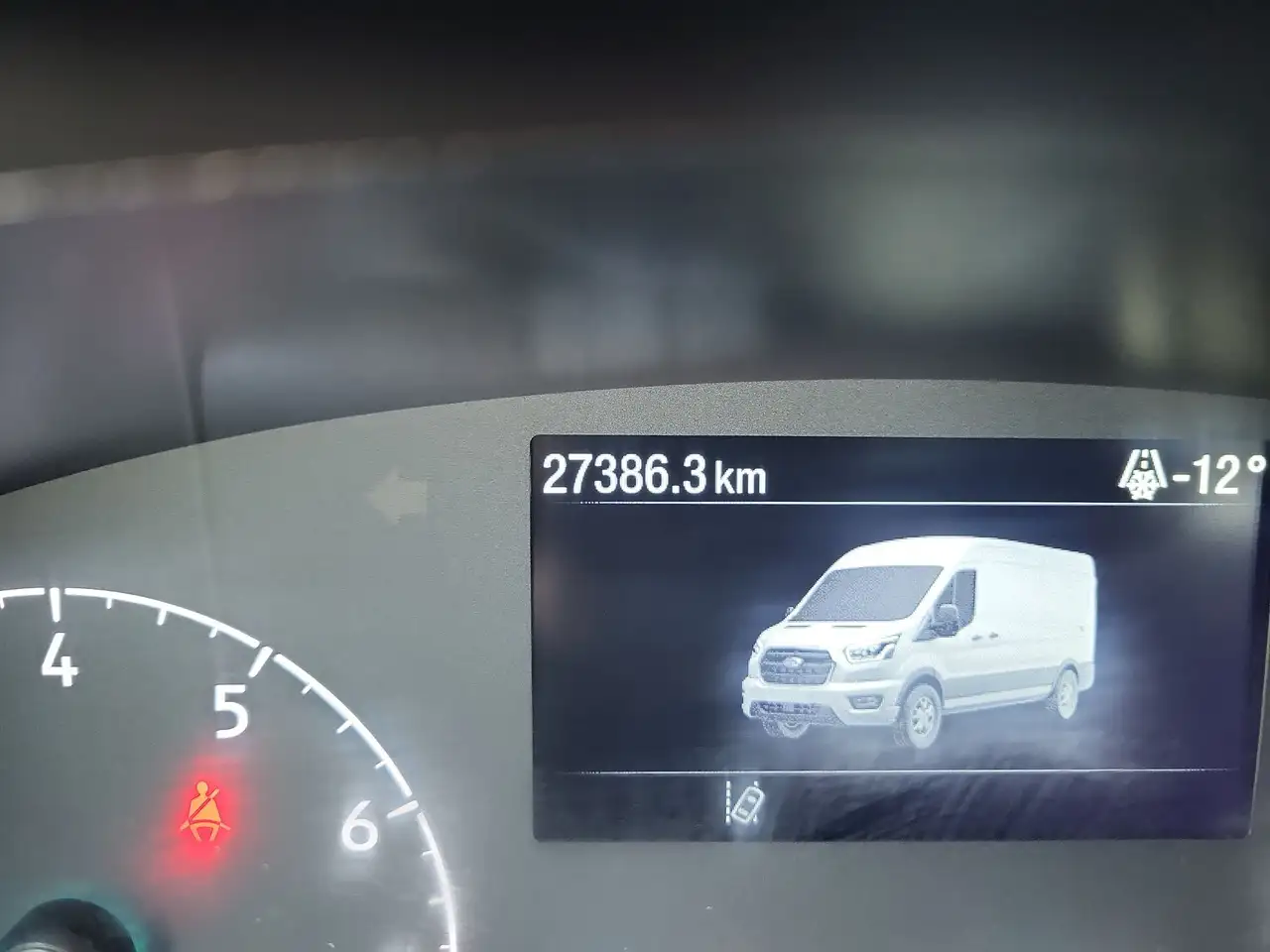 Ford Transit Cargo Van снимка Ford Transit Cargo Van