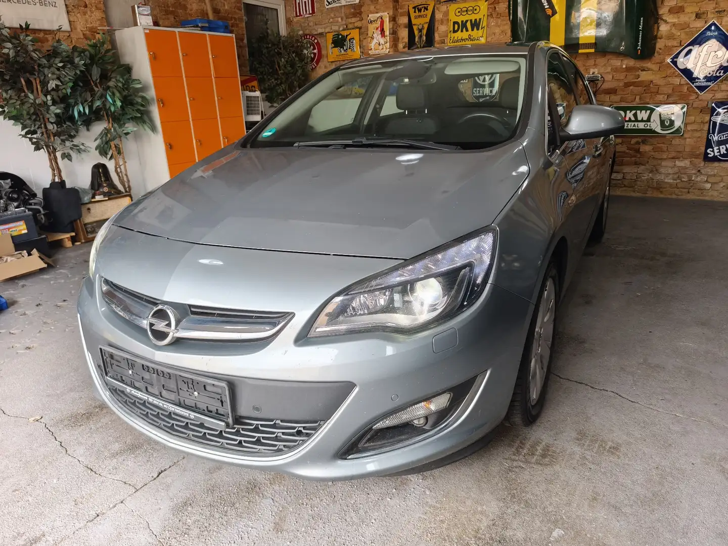 Opel Astra 1.4 LPG Turbo ecoFLEX Innovation Argintiu - 1