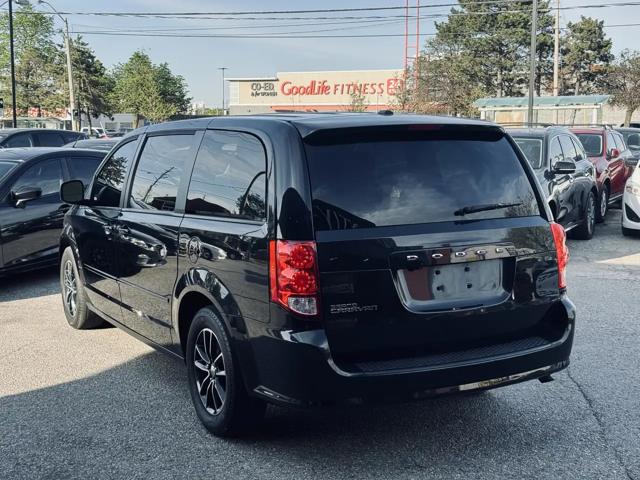 Dodge Grand Caravan снимка Dodge Grand Caravan