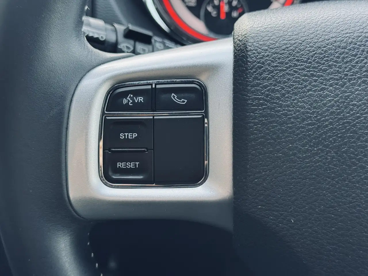 Dodge Grand Caravan снимка Dodge Grand Caravan
