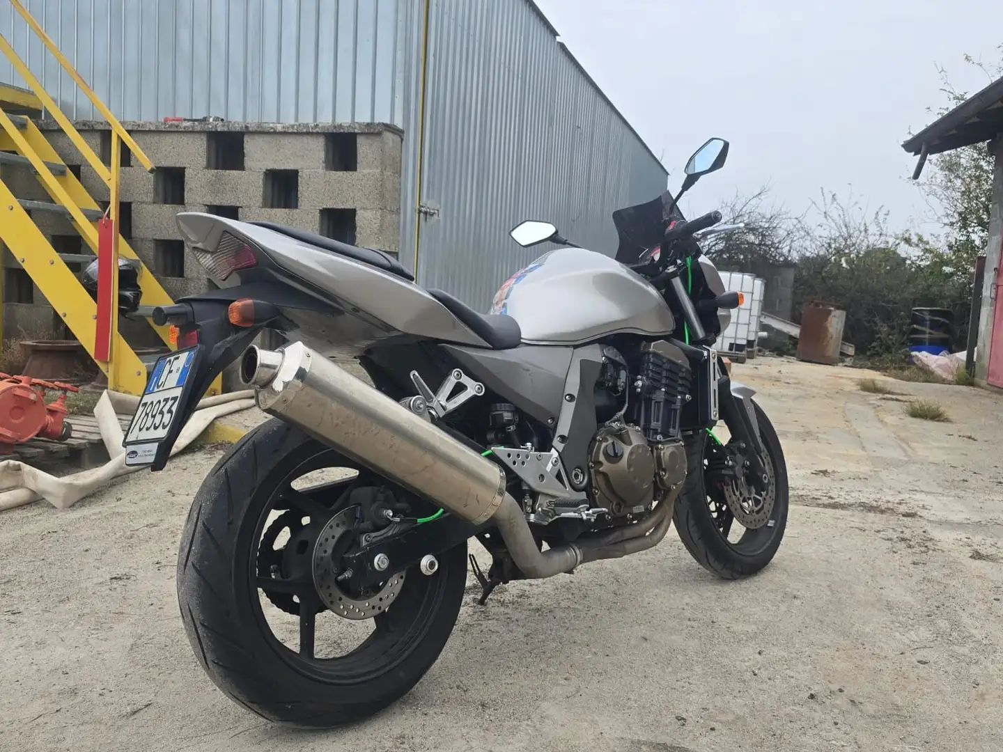 Kawasaki Z 750 Grigio - 2
