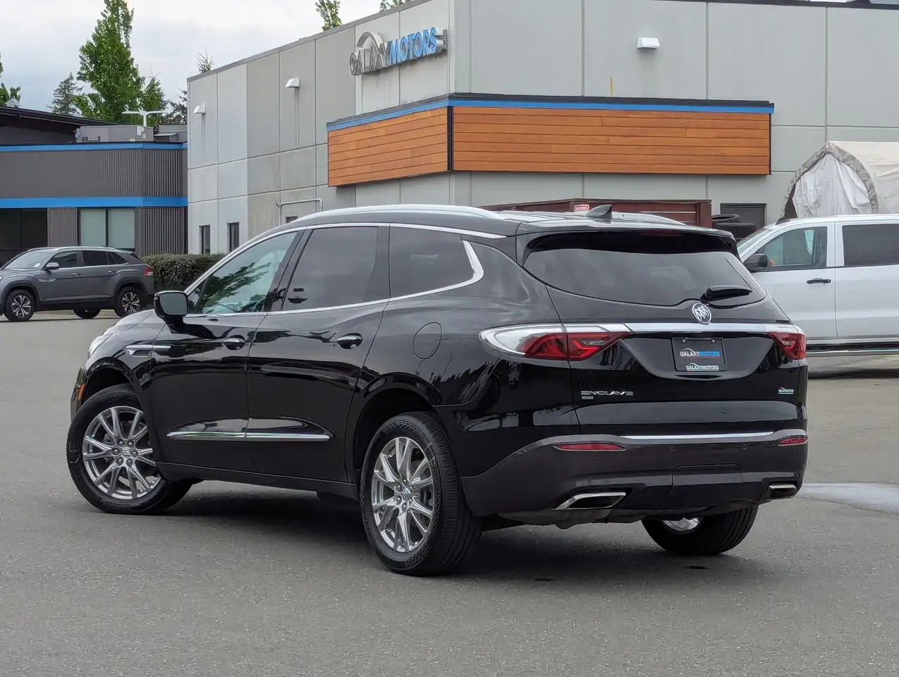 Buick Enclave снимка Buick Enclave