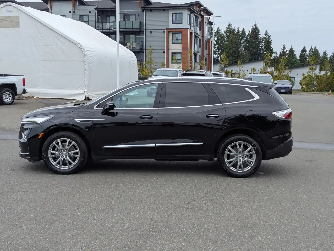 Buick Enclave снимка Buick Enclave