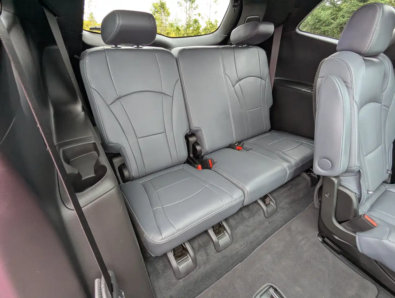 Buick Enclave снимка Buick Enclave
