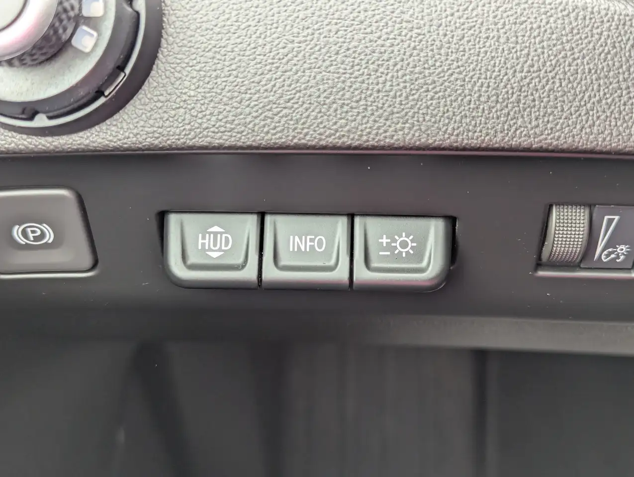 Buick Enclave снимка Buick Enclave