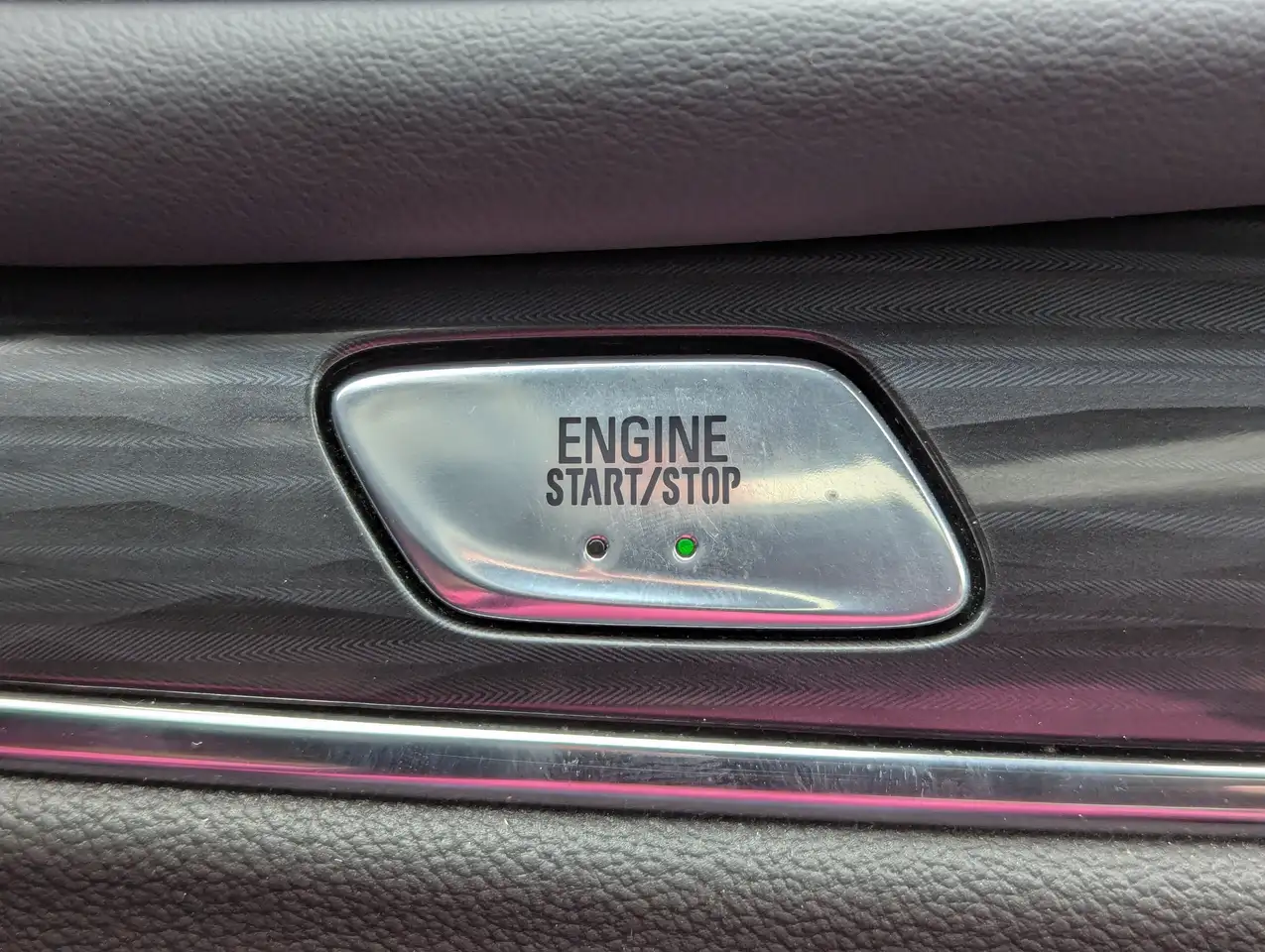 Buick Enclave снимка Buick Enclave