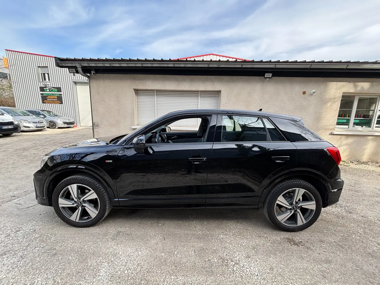 Audi Q2 Q2 35 TFSI COD 150 S tronic 7 S Line Noir - 2