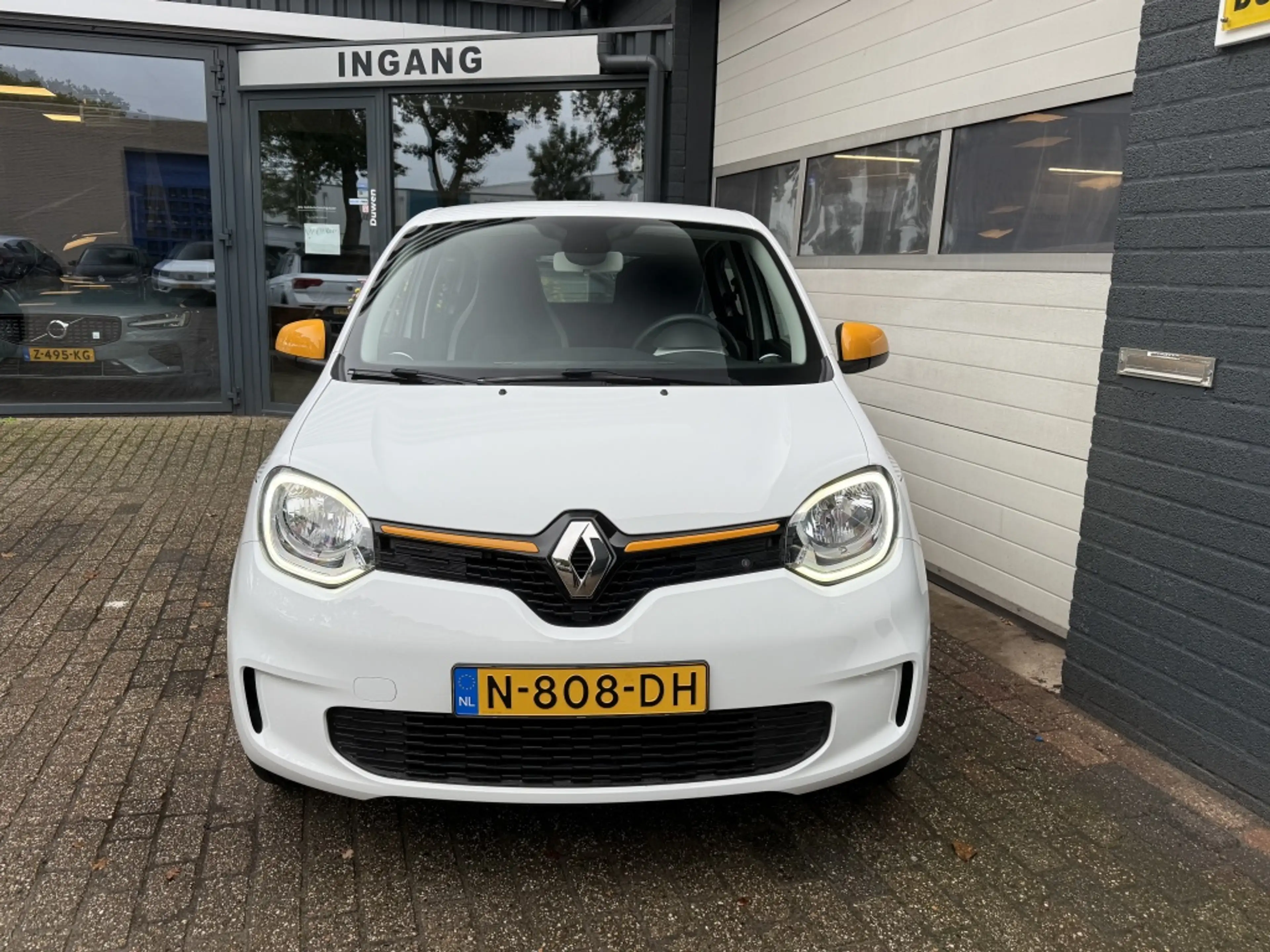 Renault Twingo Z.E. R80 Collection — photo 7