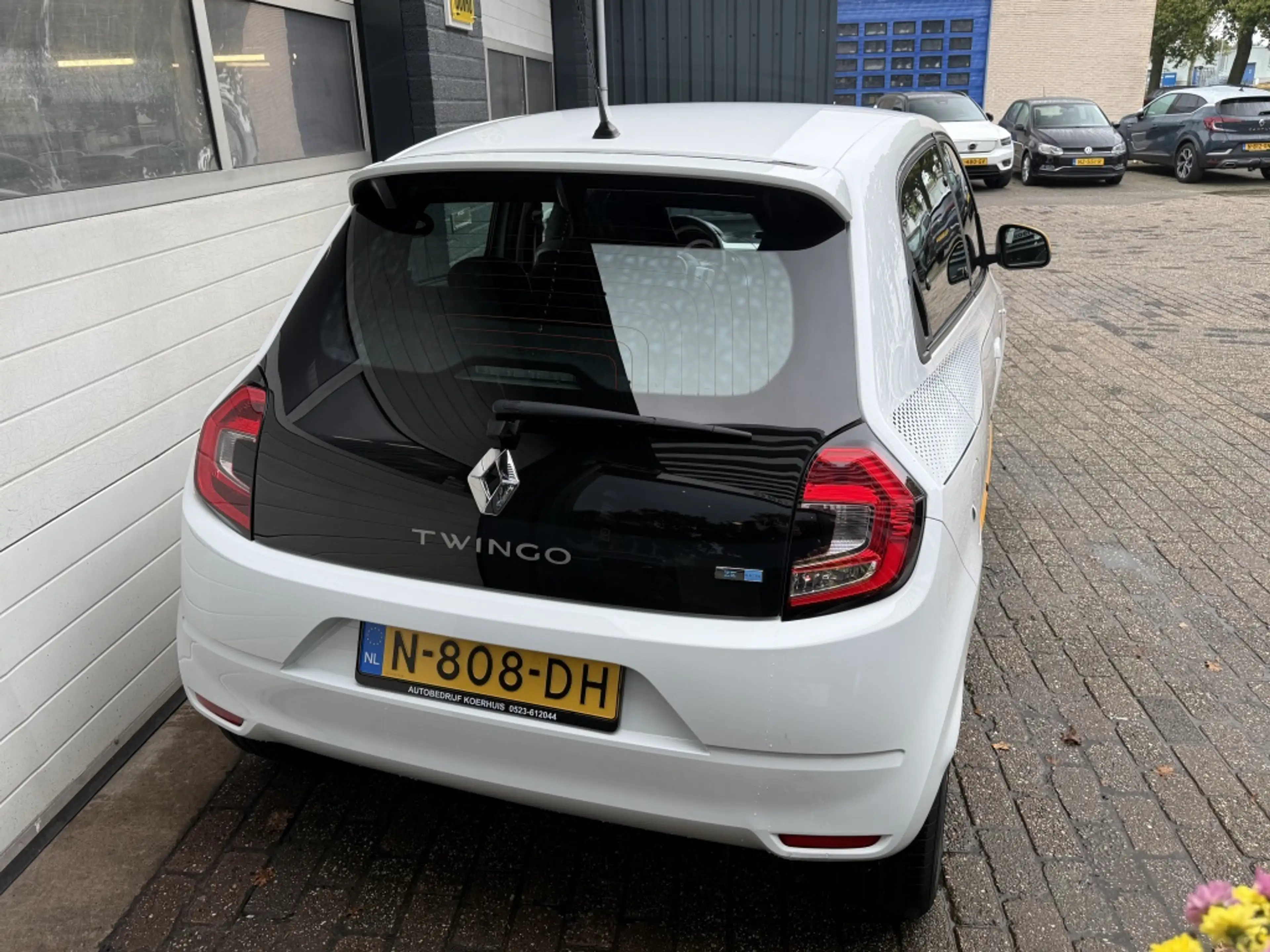 Renault Twingo Z.E. R80 Collection — photo 9