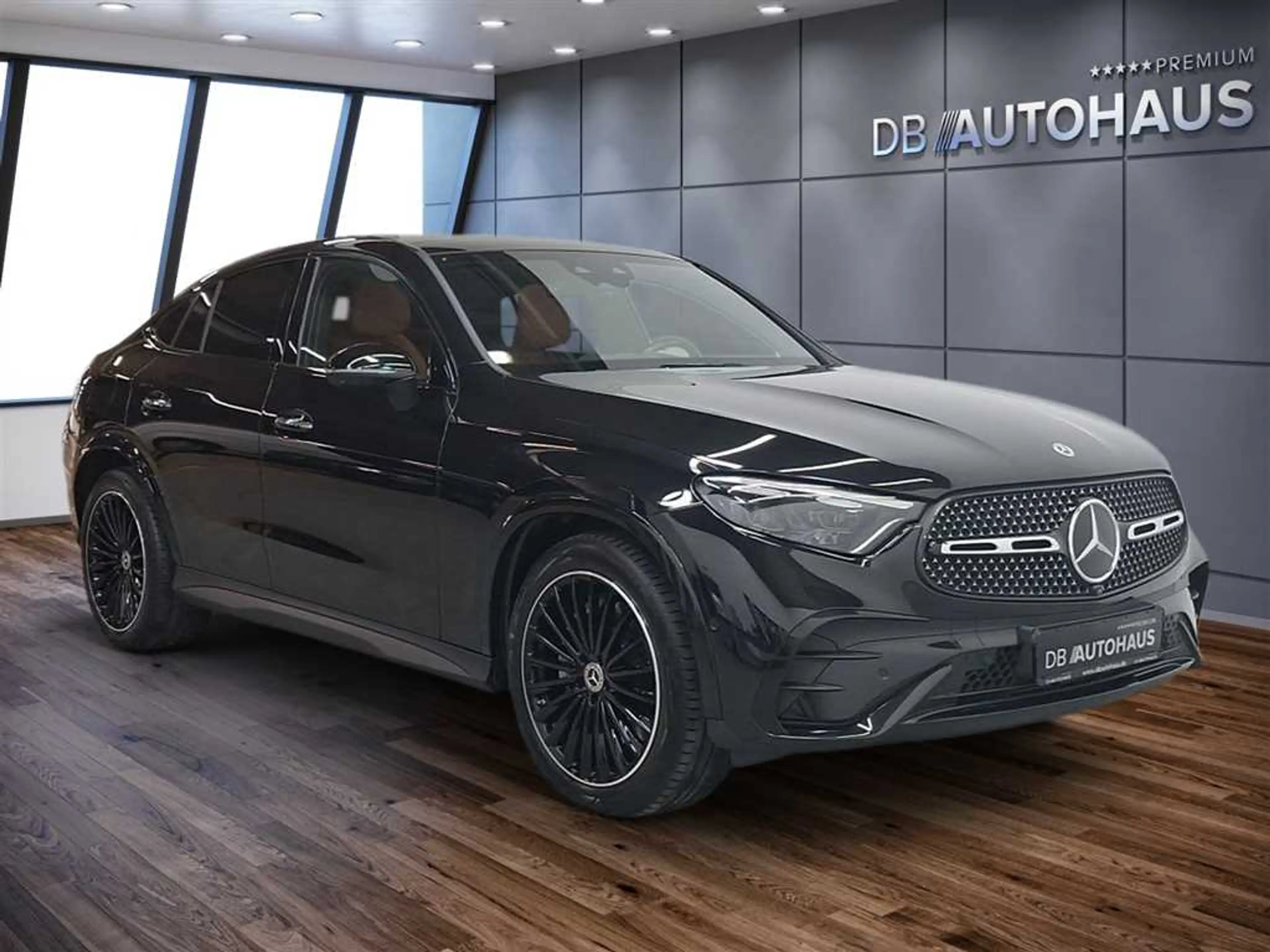 Mercedes-Benz GLC 300 GLC Coupe 300 4MATIC 9G-tronic — photo 2