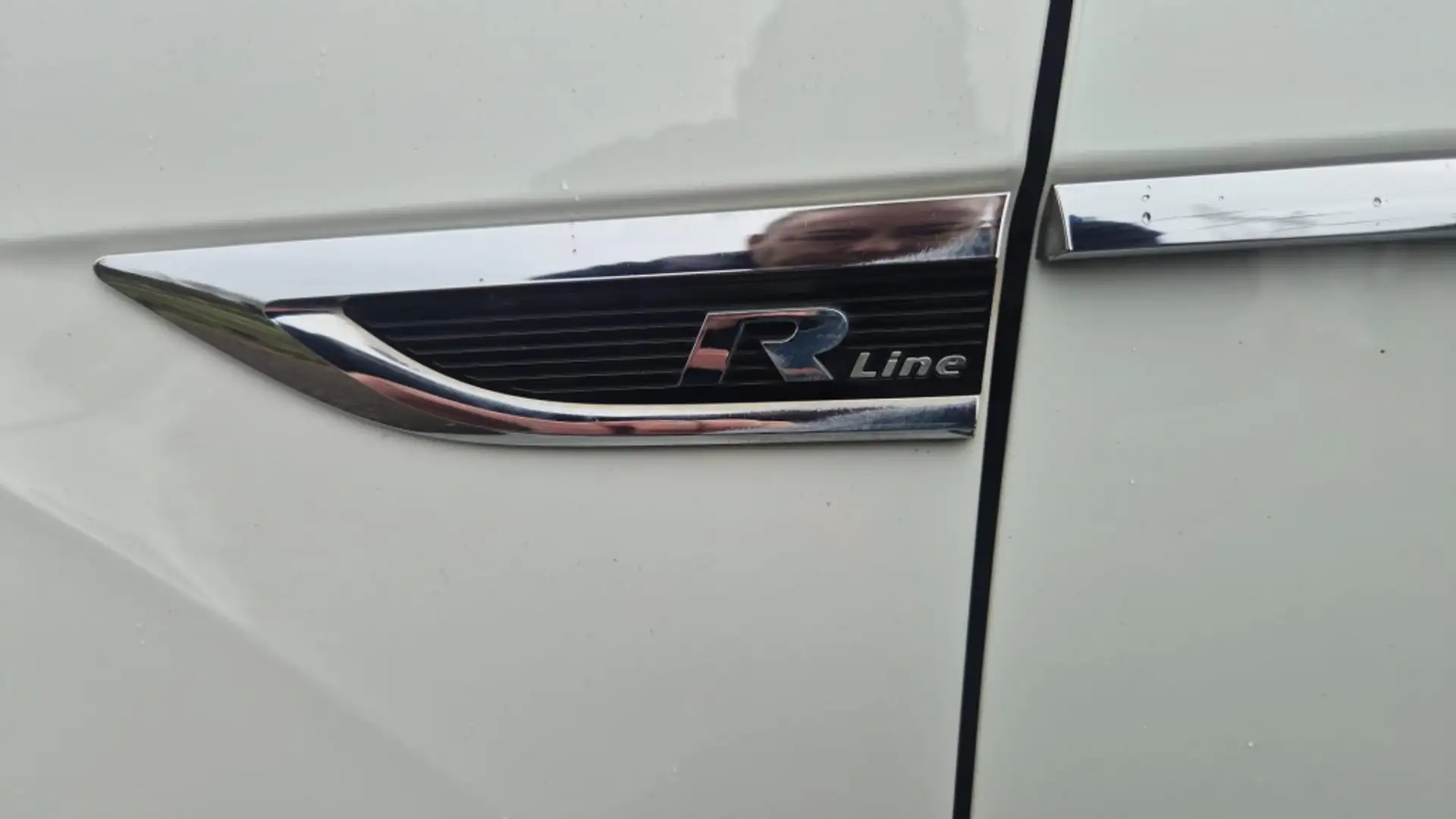 Volkswagen T-Roc Cabrio 1.5 TSI R-Line DSG7 Weiß - 2