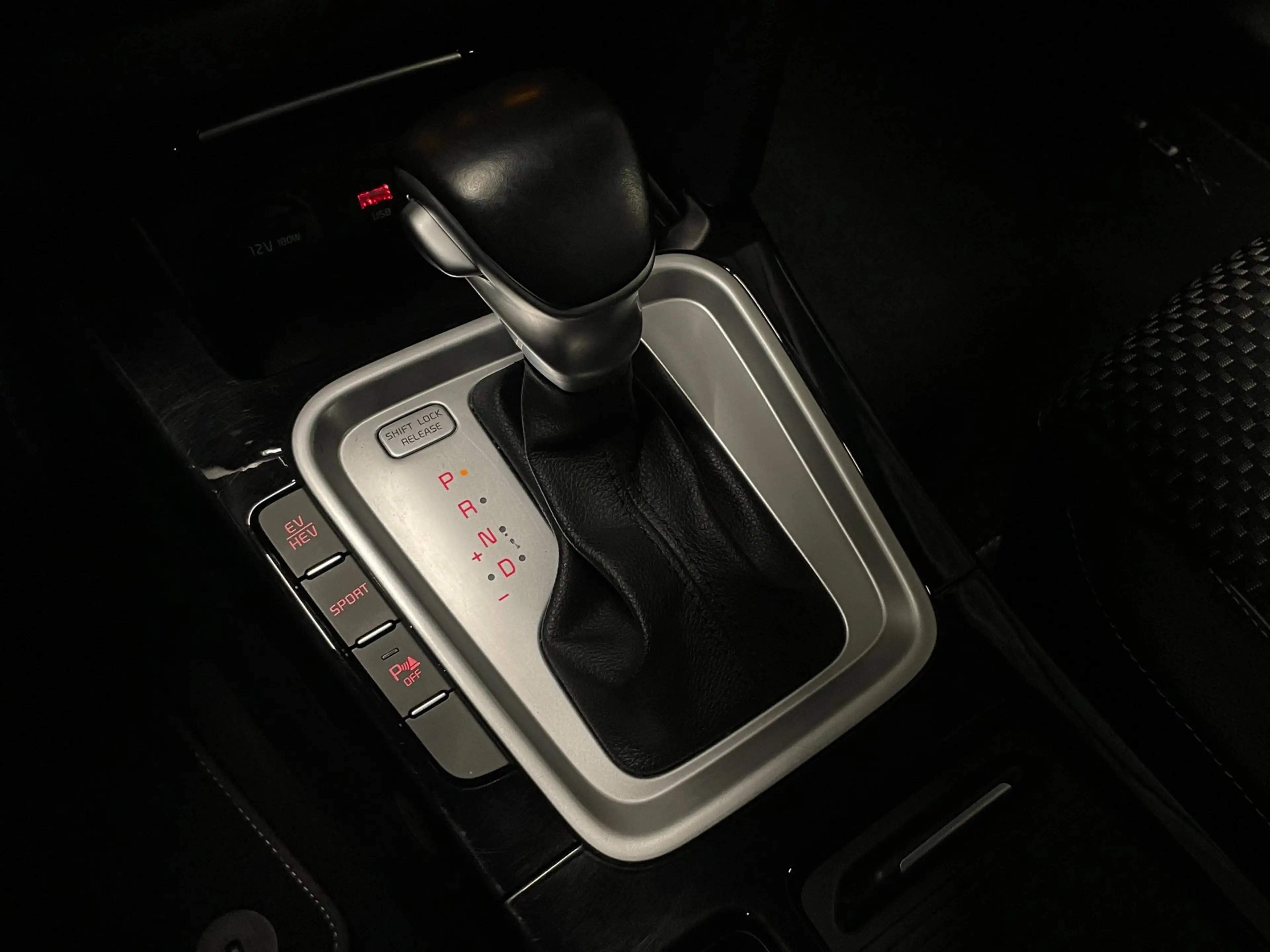 Kia XCeed 1.6 GDi PHEV DynamicPlusLine|ACC|ANDROID AUTO,APPL — photo 14