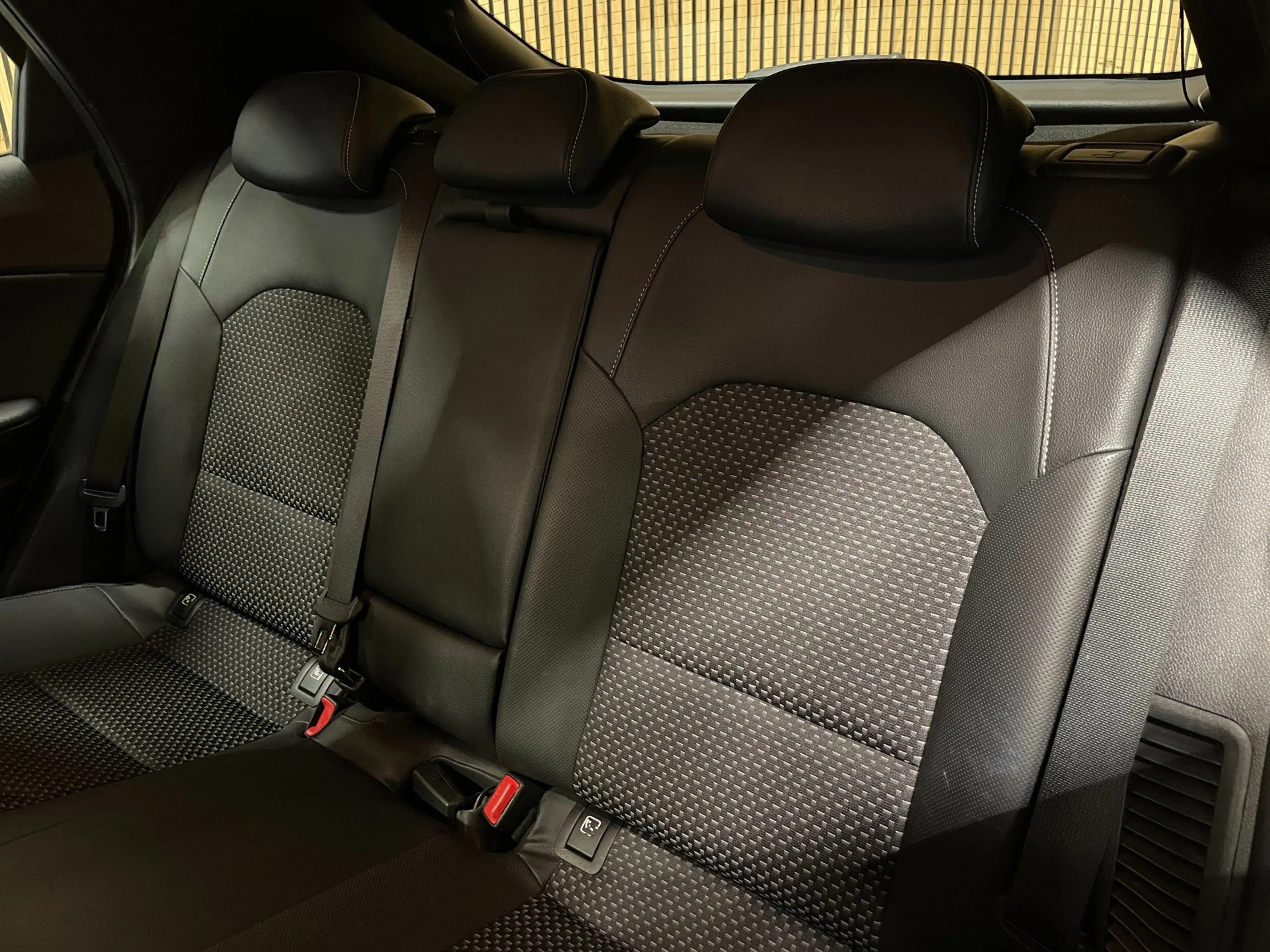 Kia XCeed 1.6 GDi PHEV DynamicPlusLine|ACC|ANDROID AUTO,APPL — photo 34