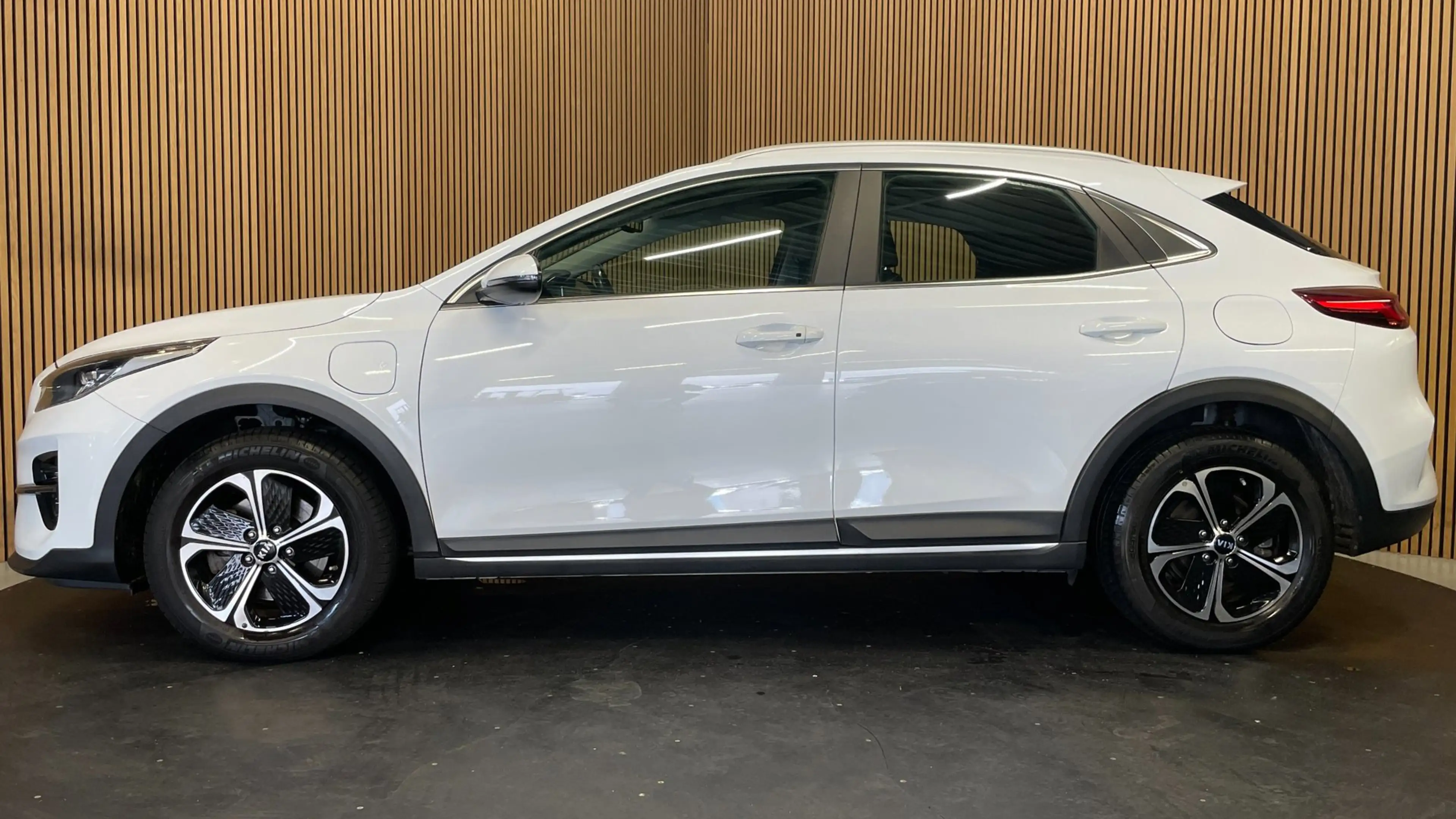 Kia XCeed 1.6 GDi PHEV DynamicPlusLine|ACC|ANDROID AUTO,APPL — photo 31