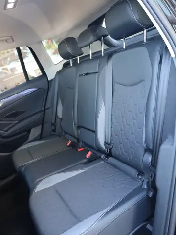 Volkswagen Tiguan view 14