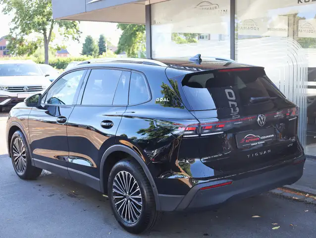 Volkswagen Tiguan view 7