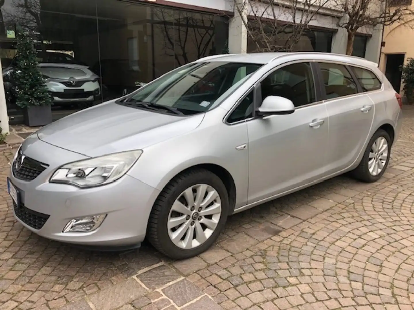 Opel Astra 1.7 CDTI 125CV Sports Tourer Cosmo Argent - 1
