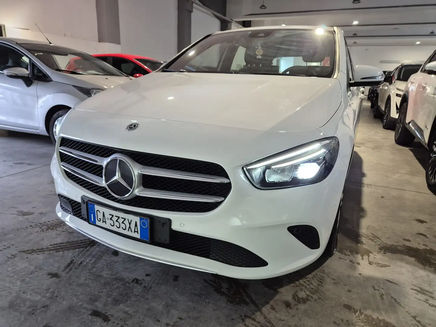 Mercedes-Benz B 160 B 160 d Sport Plus 4 Matic Alb - 2