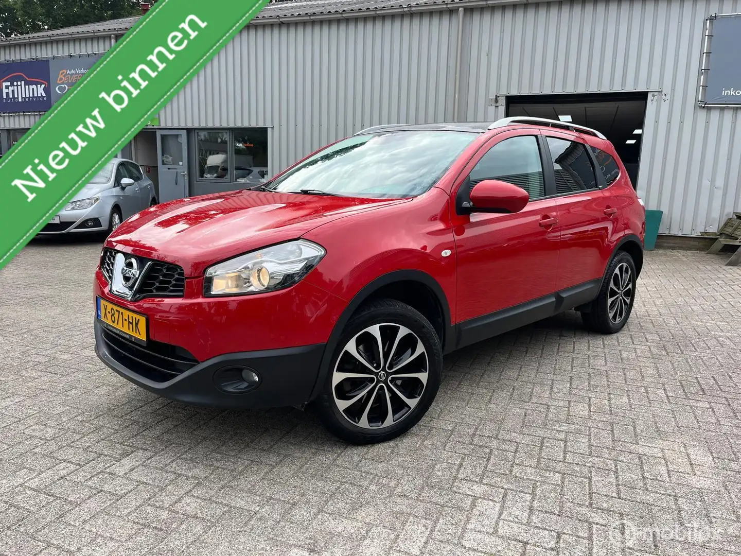 Nissan Qashqai+2 2.0 Connect Edition 4WD / 7 ZITTER Rouge - 1