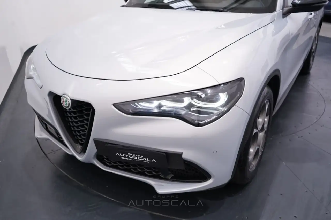 Alfa Romeo Stelvio 2024 — фото 29