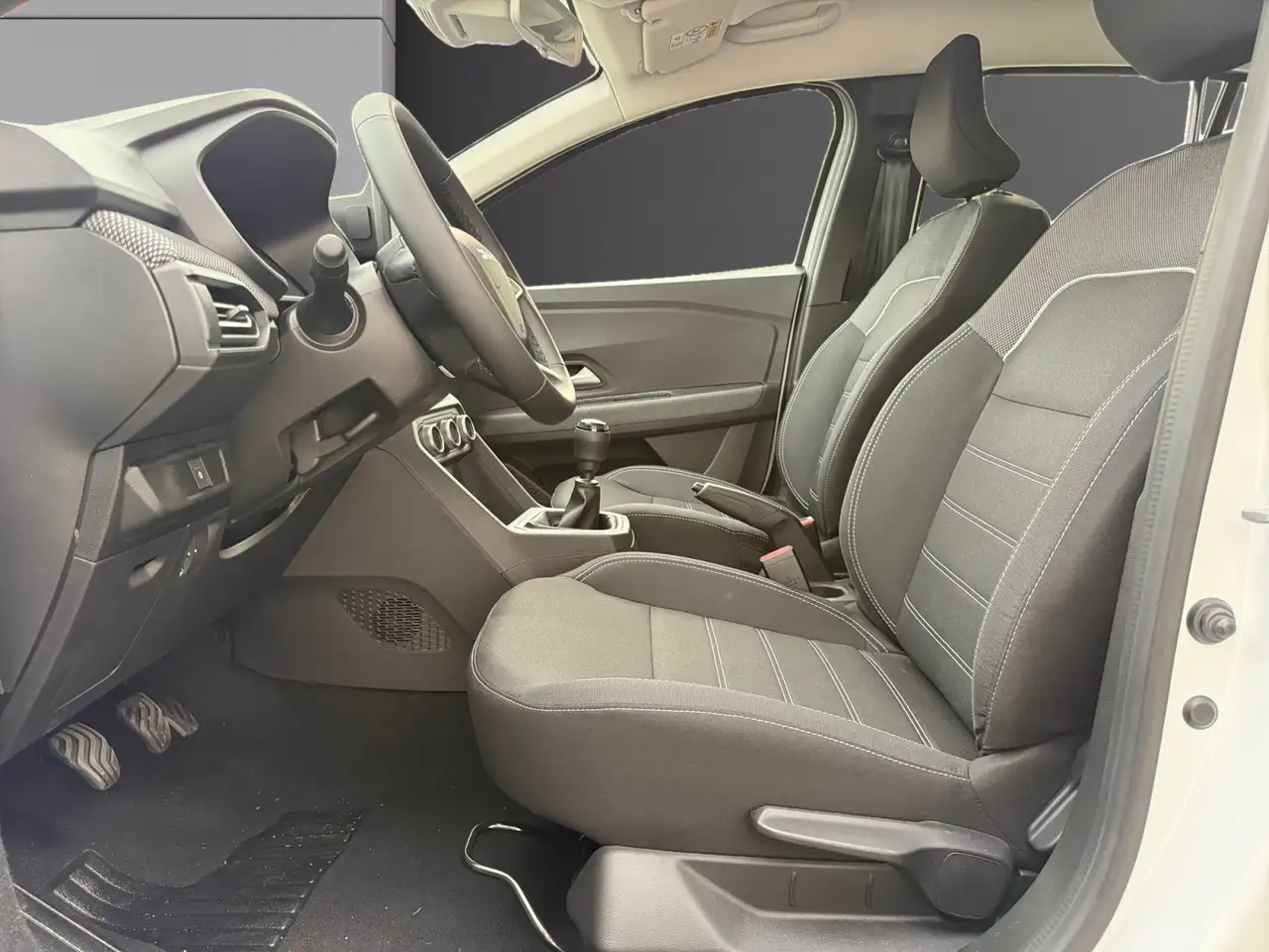 Dacia Sandero Sandero — photo 9