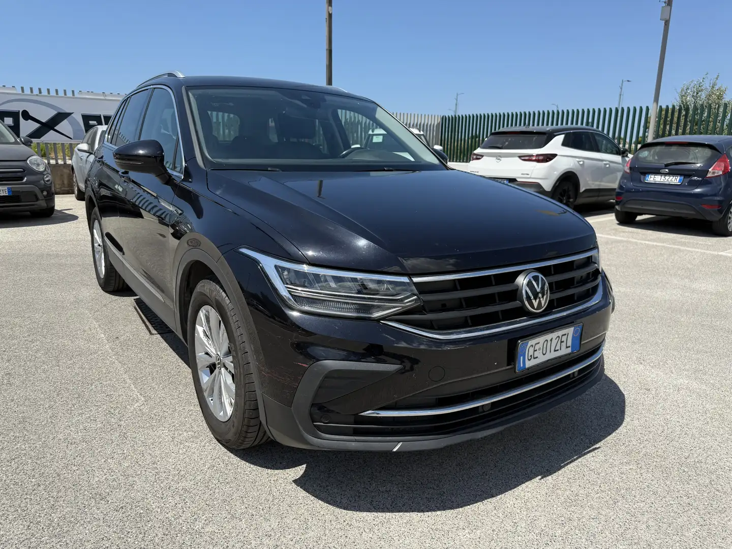 Volkswagen Tiguan 2.0 tdi Life 122cv Negro - 2
