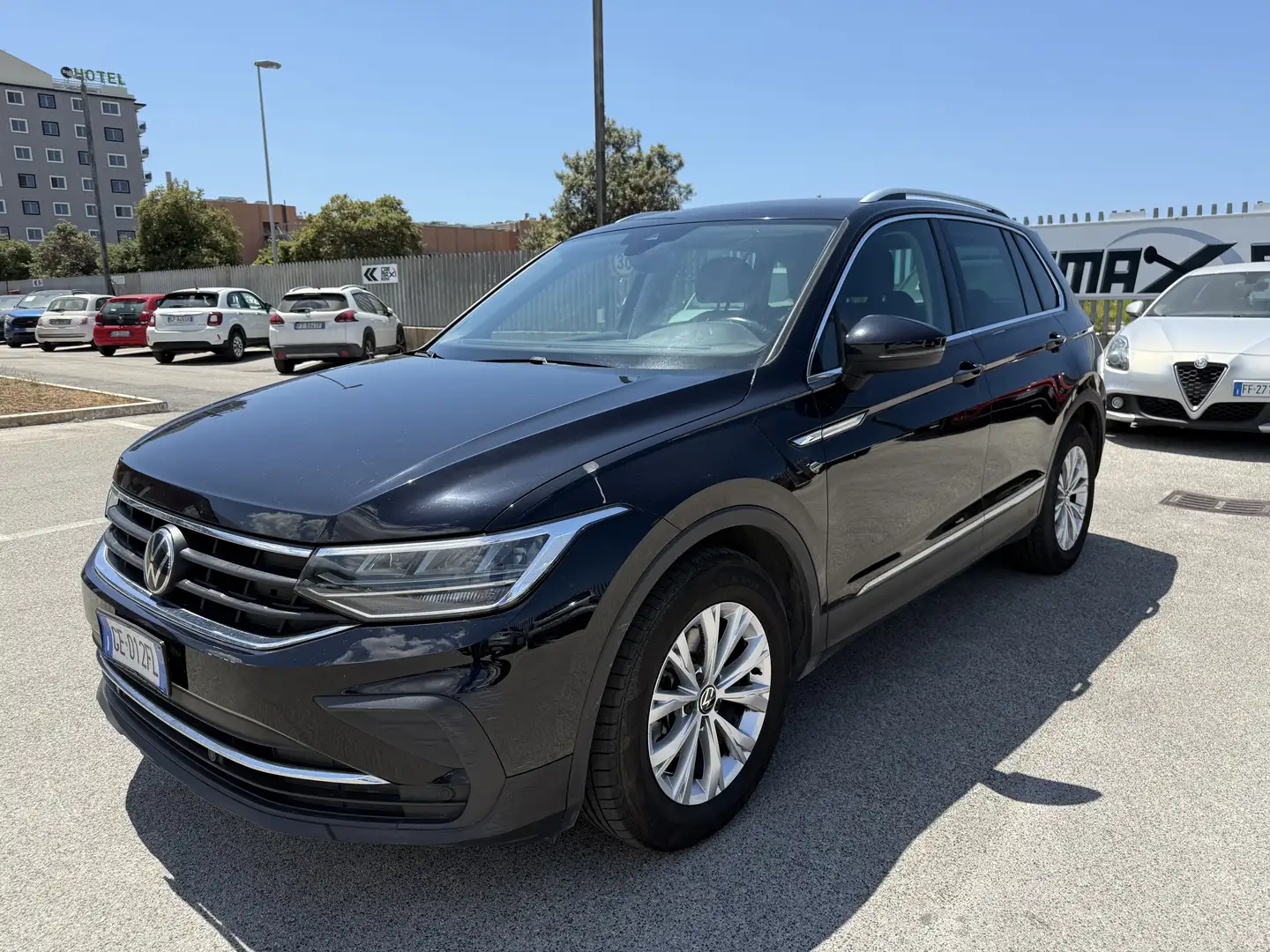 Volkswagen Tiguan 2.0 tdi Life 122cv Negro - 1